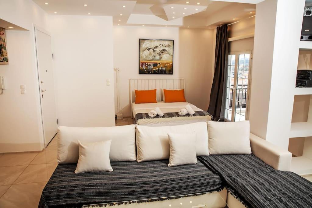 Seafront Central Apt In Lavrio公寓 外观 照片